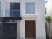Casa en condominio en EL REFUGIO