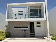 Casa en condominio en Fraccionamiento Rancho Santa Mónica