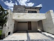 Casa en condominio en Fraccionamiento Residencial Punta...