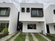 Casa en condominio en renta amueblada Milenio III