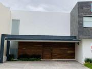 Casa en Condominio en Renta en Condominio en Cumbres del...