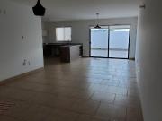 Casa en condominio en renta en El Refugio