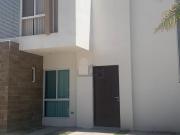 Casa en Renta en La Cantera Residencial, Privada con...