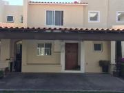 Casa en condominio en renta en Llano Grande, Metepec, México