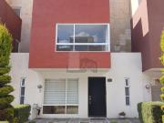 Tu nuevo hogar te espera en Villa Toscana: moderno,...