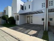 Casa en condominio en Residencial Chapalita con 3...