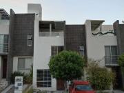 Casa en condominio en residencial del parte