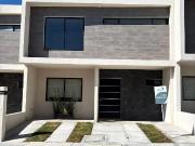Casa en condominio en Residencial el Refugio,?Quer?taro