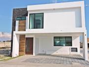 CASA EN CONDOMINIO EN VENTA