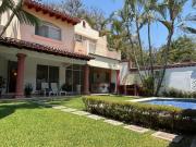 Casa en Condominio en Venta con Alberca Propia