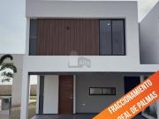 Casa en venta en Real de Palmas Modelo Fede