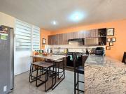 Casa en condominio en venta en El Refugio