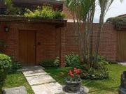 CASA EN CONDOMINIO en VENTA en LA MOLINA SOLO VENTA