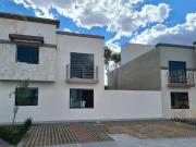 Casa en condominio en Venta en La Vista Residencial a 17...