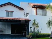 Casa en condominio en venta en Lomas del Campanario III,...