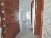 Casa en condominio en venta en Loretta Campestre