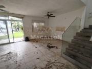 Casa en condominio en venta en Residencial Diamante,...