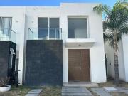 Casa en condominio en venta en Residencial El Refugio