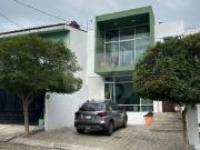 Casa en condominio en venta en San Agustín