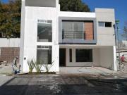 Casa en condominio en venta Fracc. Cerrado en Zona...