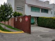 Casa en condominio en venta Fuentes de San Jose, Toluca,...