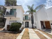 Casa en condominio, en venta, Milenio lll