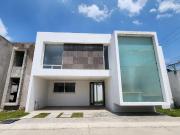 Casa en condominio en venta, San Mateo Atenco, Toluca,...