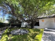 Casa en condominio en Vista Real y Country Club