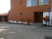 Casa en condominio horizontal con calles enjardinadas