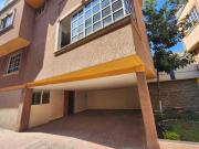Casa en condominio horizontal en VENTA