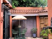 Casa en CERRADA CON CASETA, la HERRADURA. PRECIO a Negociar