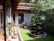 Casa en condominio jardín y seguridad Paseo de las Lomas