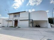 Casa en Condominio Loretta