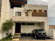 Casa en Condominio Loretta