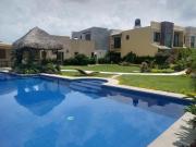 Casa en condominio nueva!.con alberca en Lomas de Jiutepec