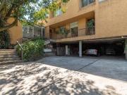 Gran Oportunidad en Pedregal: Casa con Oficina, Jardín y...
