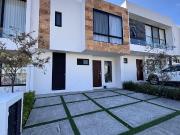 Casa en condominio San Isidro Juriquilla