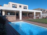 CASA EN CONDOMINIO VALLE NOGALES, FULL EQUIPAMIENTO !