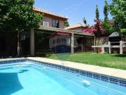 Casa en condominio y con muy buena distribución