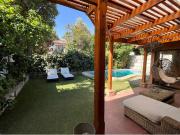 Casa en condominio y con piscina