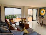 Casa en Conjunto de 4, Dentro de Fraccionamiento con...