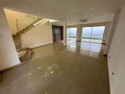 CASA EN CONJUNTO EN LA CASTELLANA EN VENTA