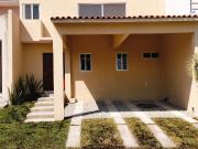 Casa en Conjunto Los Pueblitos Fraccionamiento Burgos...