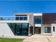 CASA EN COSTA ESMERALDA MARTIMO I 60 A VENTA