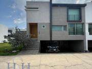 Casa en Coto 1 en Fraccionamiento Solares