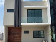 Casa en Coto Casta?o Valle Imperial