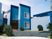 Casa en coto cerca del Parque Metropolitano