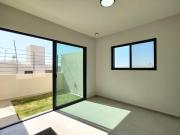 $$$ Casa en Coto lista para habitar ! Avenida de los...