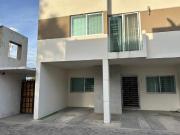 Casa en coto, parque metropolitano, 3 recamaras, 2,5...