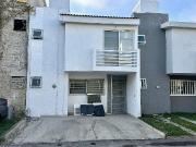 Casa en coto privado en Tierra residencial,Parques de...